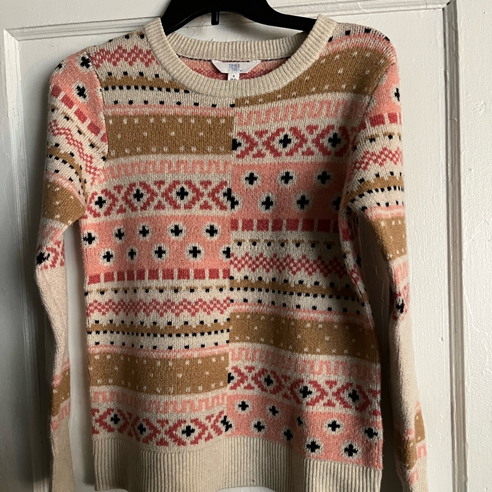Women’s small pink western sweater